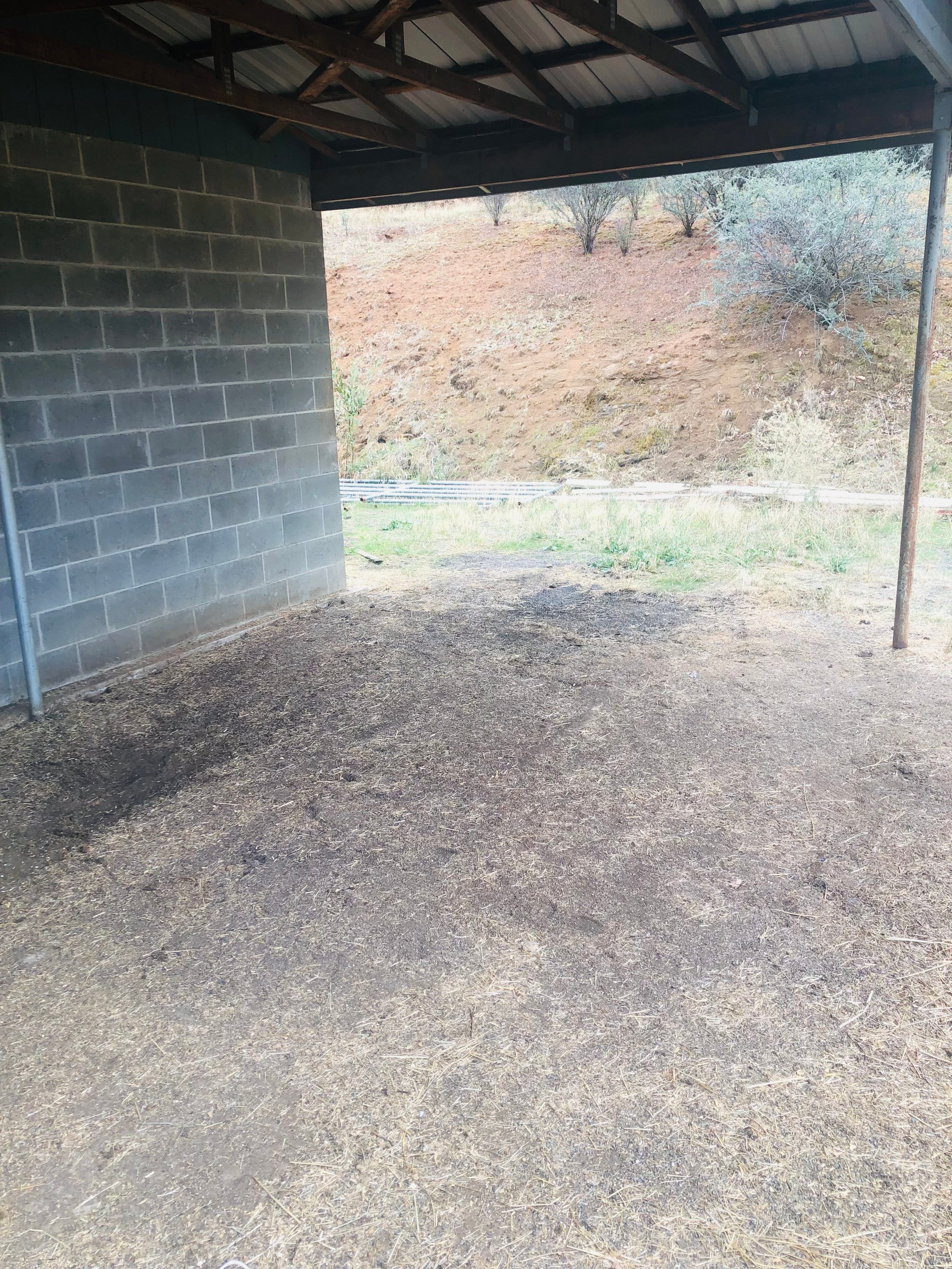 200x200 Unpaved Lot self storage unit in Medford, OR