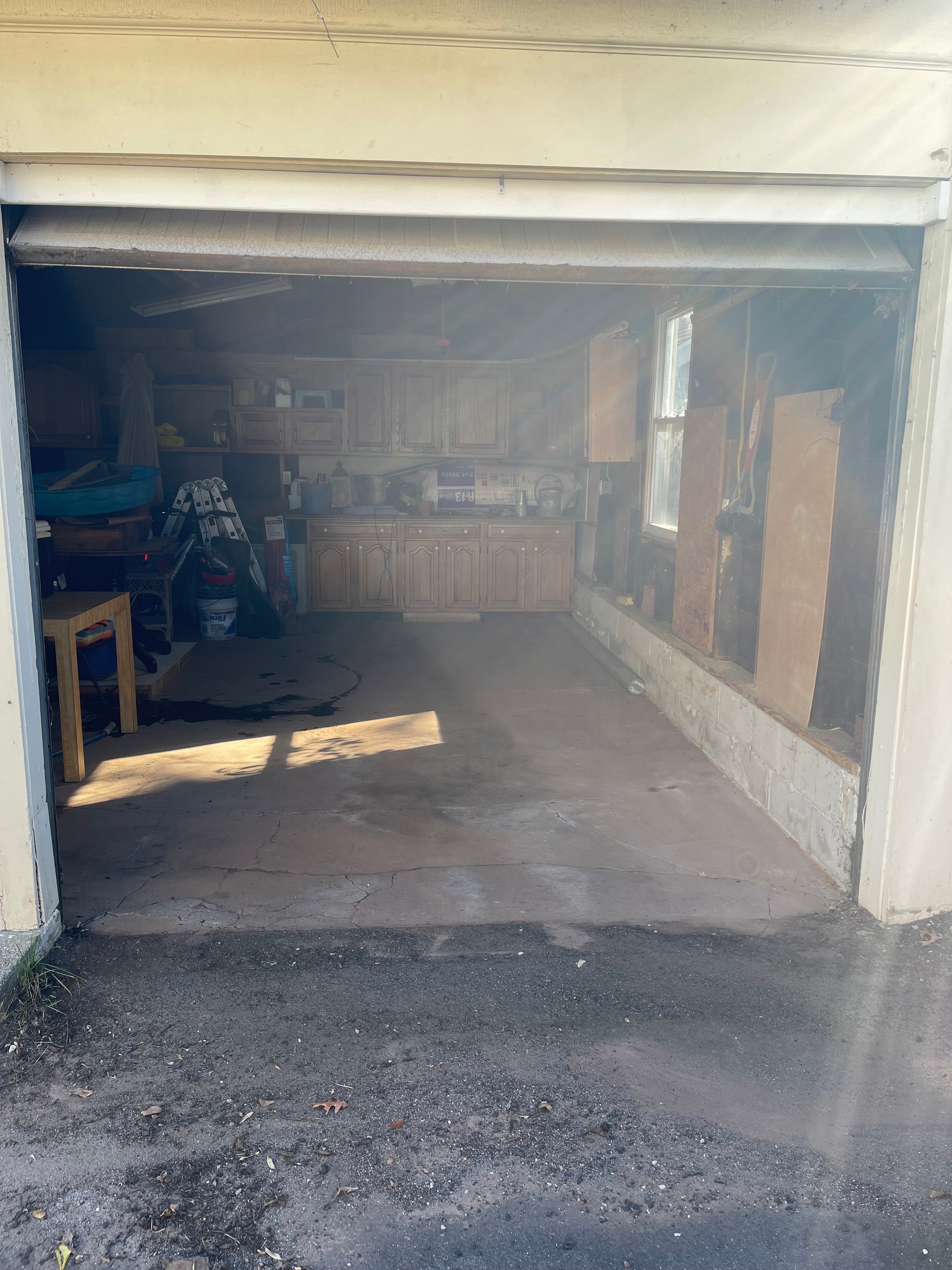 20x10 Garage self storage unit in Elizabeth, NJ