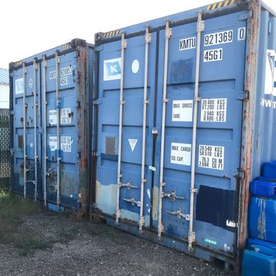 4 x 4 Shipping Container in Ventura, California