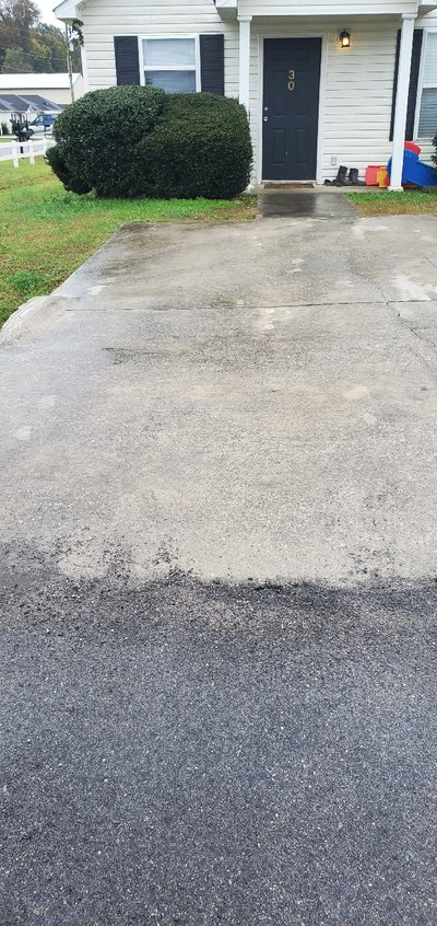 Medium 15×20 Driveway in Huntsville, Alabama