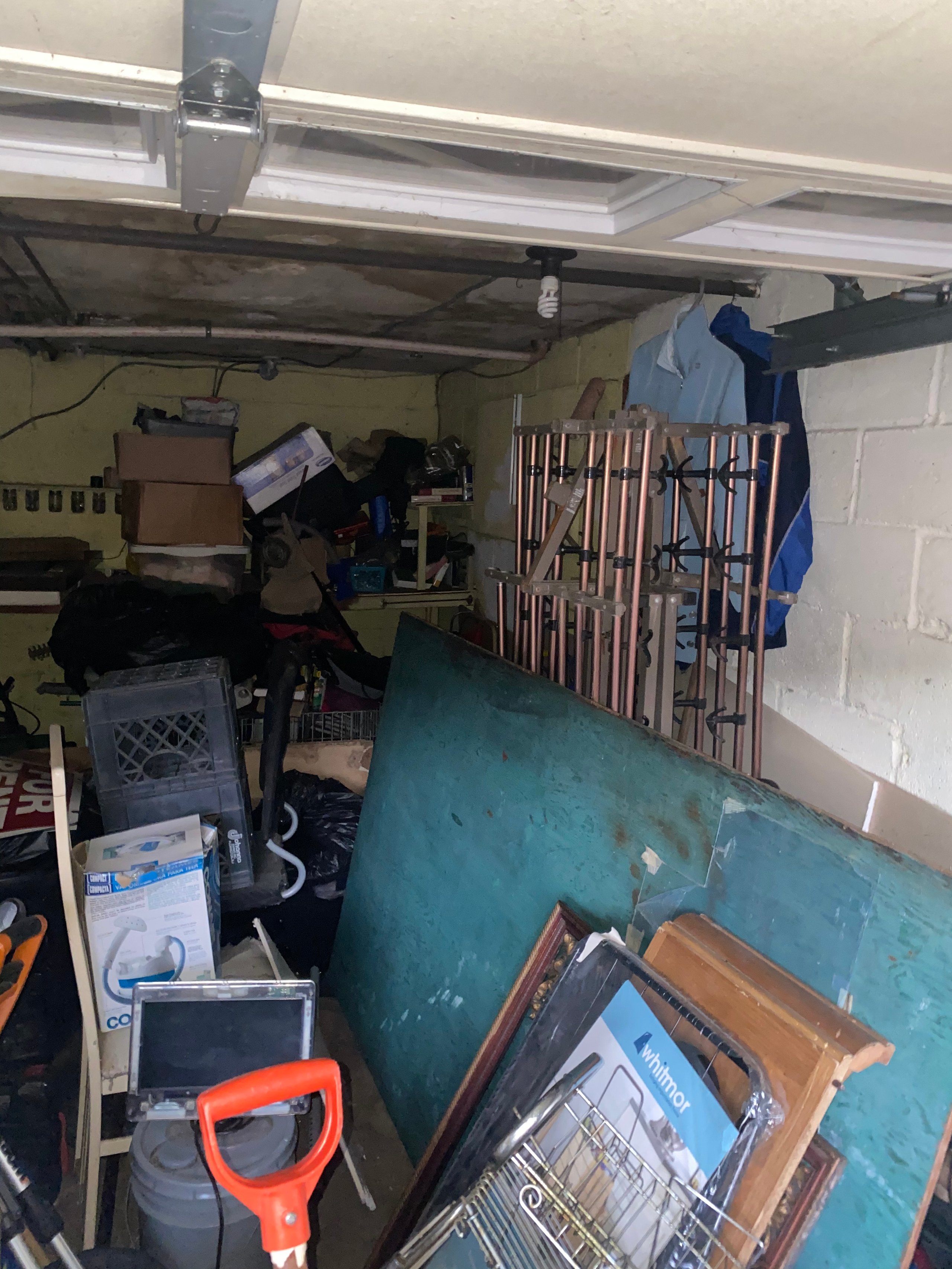 16x10 Garage self storage unit in Philadelphia, PA