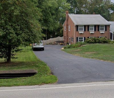 Small 10×20 Driveway in Wayne, Pennsylvania