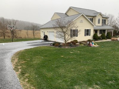 undefined x undefined Driveway in Lewisberry, Pennsylvania