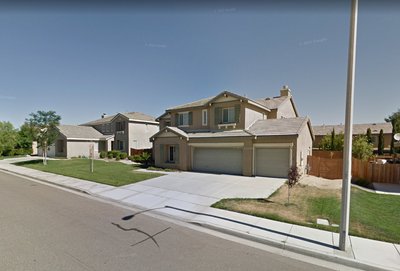 30 x 10 Driveway in Victorville, California