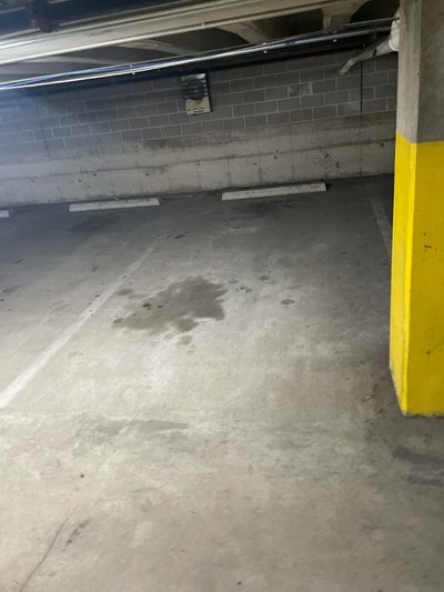 10 x 20 Parking Garage in St. Louis, Missouri