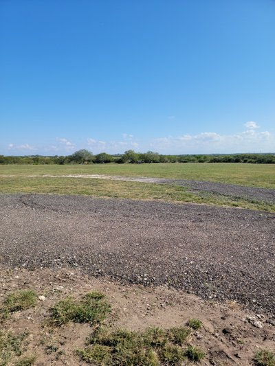 10 x 40 Unpaved Lot in Mathis, Texas