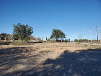 40 x 14 Unpaved Lot in Uvalde, Texas near [object Object]