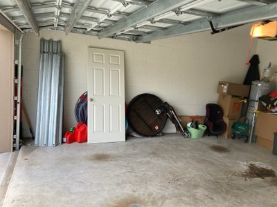 Medium 10×20 Garage in Port St. Lucie, Florida