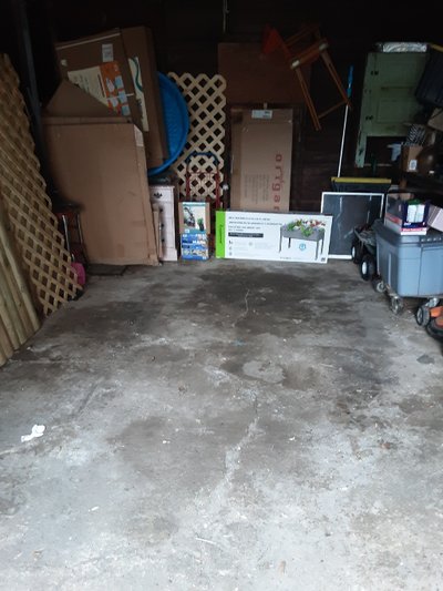 10 x 20 Garage in Rochester, New York near [object Object]
