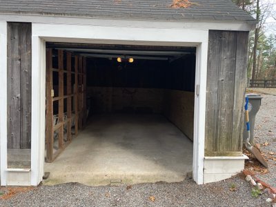 20 x 10 Garage in Dedham, Massachusetts near [object Object]