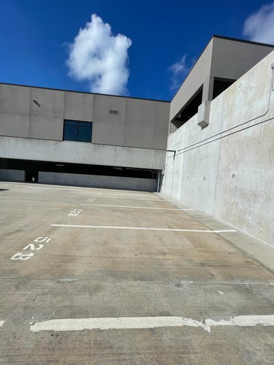 20 x 10 Parking Garage in , Florida near [object Object]
