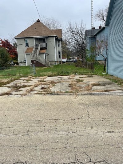 10 x 20 Driveway in Kankakee, Illinois near [object Object]