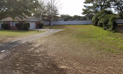 40 x 10 Unpaved Lot in Dade City, Florida