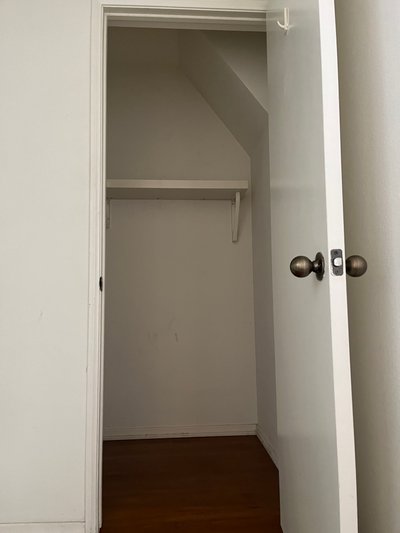 Small 5×5 Closet in San Gabriel, California