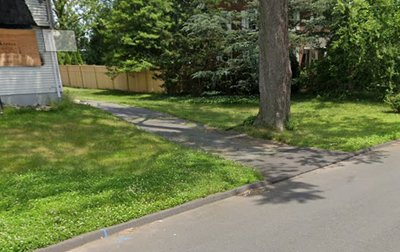 20 x 10 Driveway in East Hartford, Connecticut