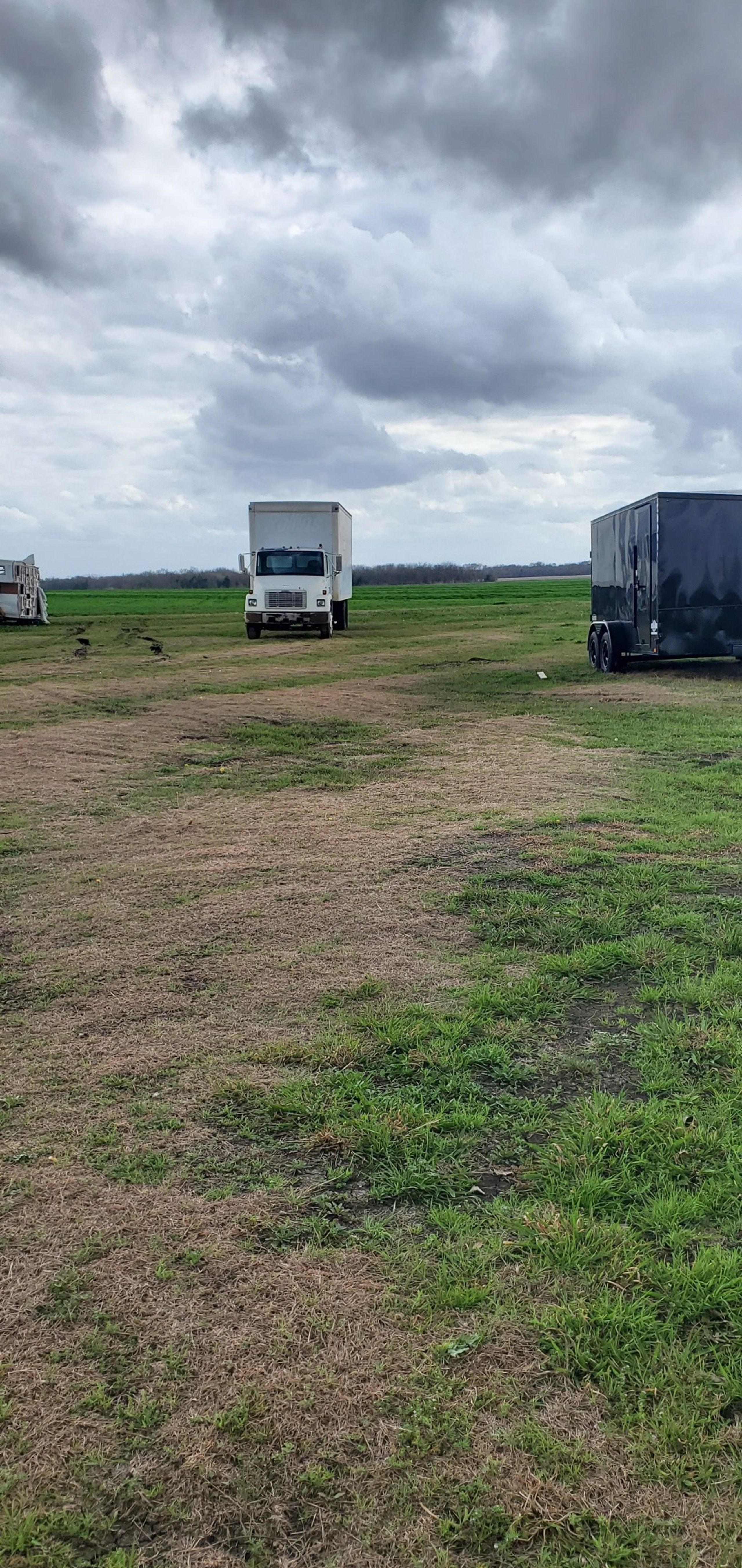 40x20 Unpaved Lot self storage unit in Waxahachie, TX