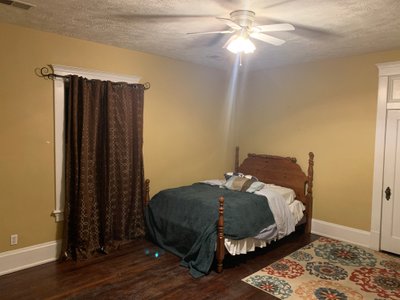 12 x 9 Bedroom in Clarksburg, West Virginia