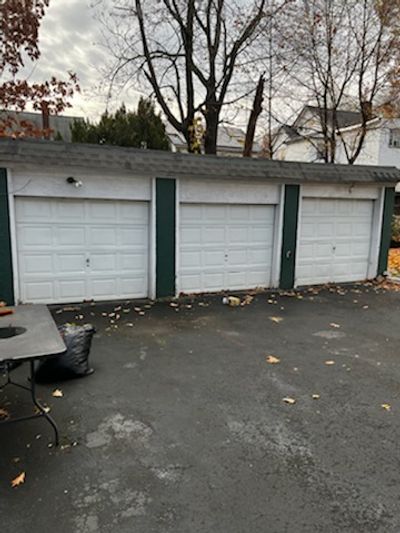 20 x 10 Garage in Irvington, New Jersey