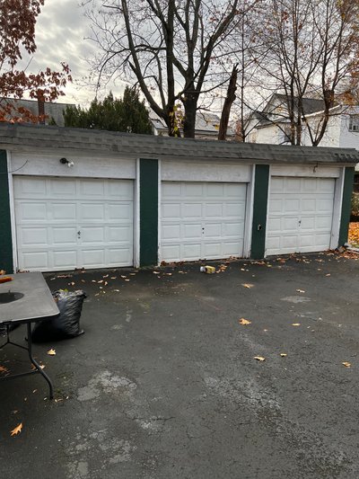 Small 10×20 Garage in Irvington, New Jersey