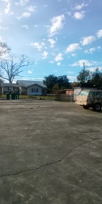 20 x 10 Parking Lot in Vinton, Louisiana