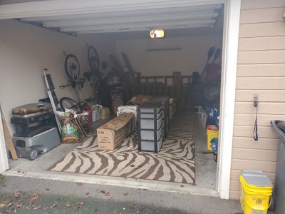 10 x 25 Garage in Medford, Oregon