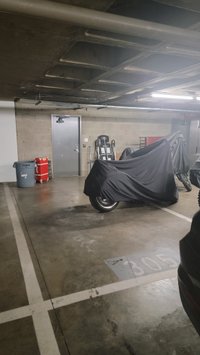 20 x 10 Parking Garage in Santa Monica, California