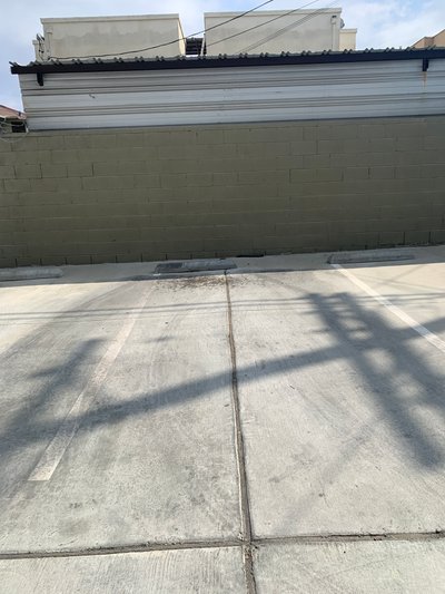 20 x 10 Parking Lot in Los Angeles, California near [object Object]
