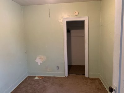 20 x 10 Bedroom in Adrian, Michigan
