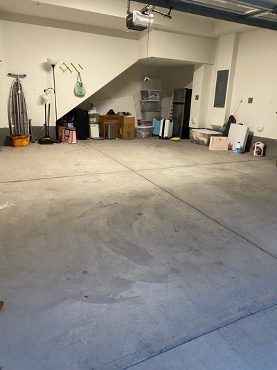 20 x 20 Garage in Lake Forest, California