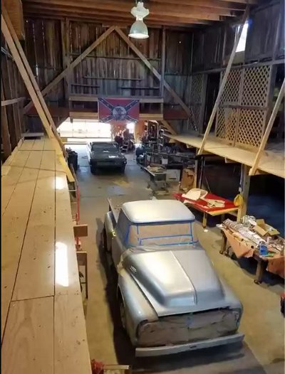 Medium 10×25 Warehouse in Gentry, Arkansas
