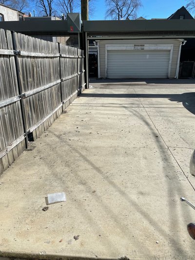 20 x 20 Driveway in Chicago, Illinois