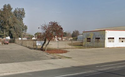 10 x 50 Parking Lot in Tulare, California