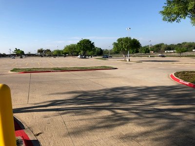 450 x 10 Parking Lot in Irving, Texas near [object Object]