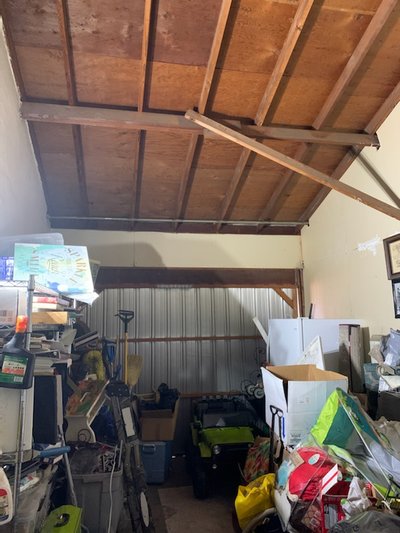 20x10 Garage self storage unit in Highland, CA