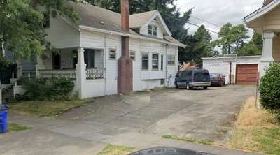 10 x 20 Driveway in Portland, Oregon near [object Object]