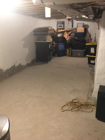 10 x 10 Basement in Baltimore, Maryland