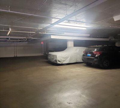 15 x 10 Parking Garage in Los Angeles, California