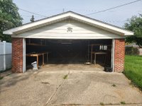 20 x 10 Garage in Warren, Michigan