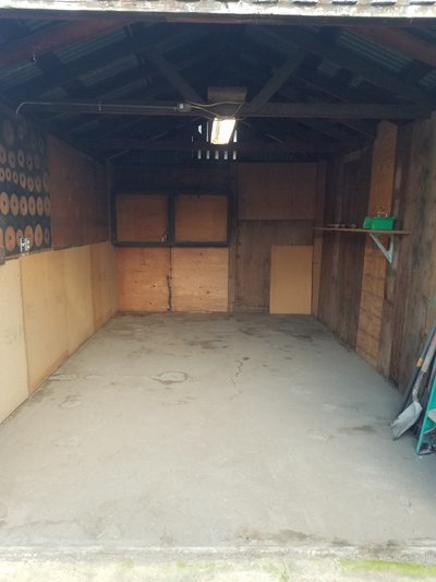 17×10 self storage unit at 207 Shady Ln Bakersfield, California