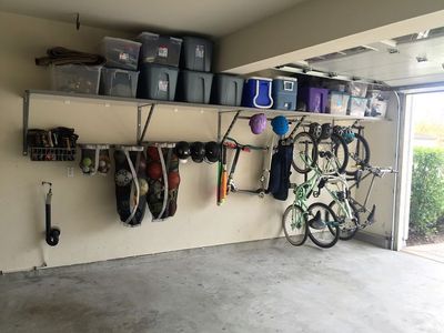 20 x 20 Garage in Los Angeles, California