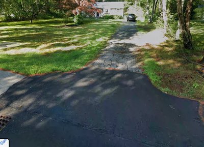 20 x 10 Driveway in Burlington, Massachusetts