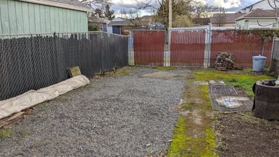 28 x 10 Unpaved Lot in Portland, Oregon near [object Object]