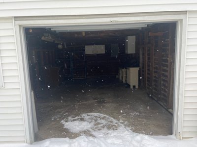 20 x 12 Garage in Elyria, Ohio