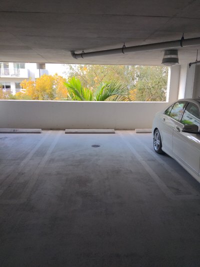 20 x 10 Parking Garage in Miami, Florida