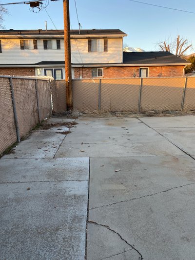 Small 10×20 Parking Lot in Provo, Utah