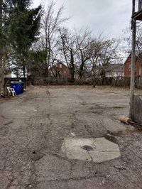 20 x 10 Parking Lot in Cleveland, Ohio