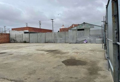 Medium 10×20 Parking Lot in Oakland, California