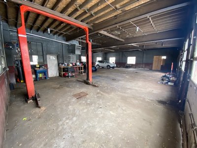 40 x 10 Warehouse in Flint, Michigan