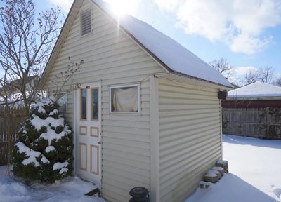 10 x 10 Shed in Buffalo, New York