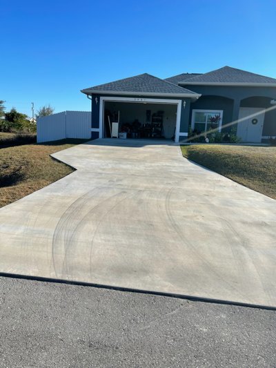 undefined x undefined Driveway in Lehigh Acres, Florida